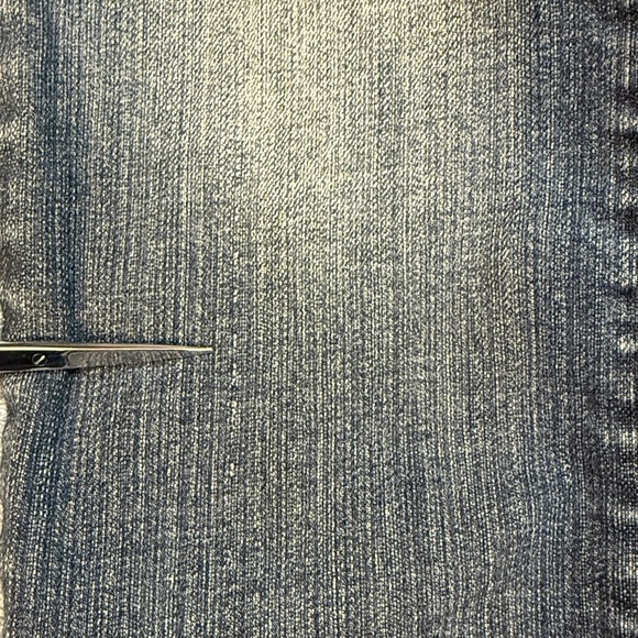 Decree Skinny Juniors 11 Low Waist Whisker Faded Stretch Denim Jeans - Picture 9 of 9